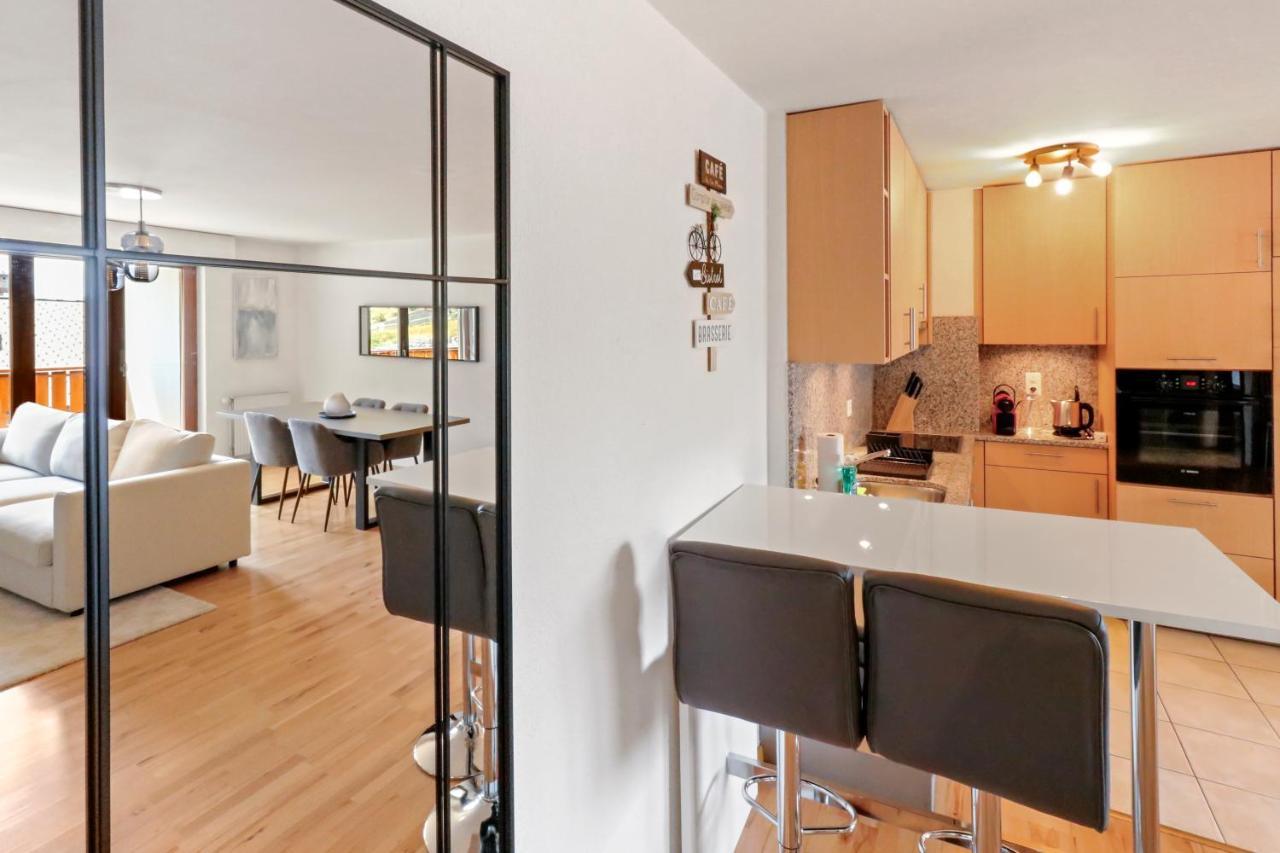 Logement Chaleureux Au Coeur De La Station クラン エクステリア 写真