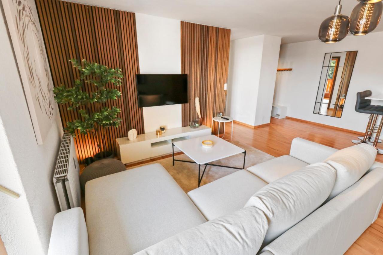 Logement Chaleureux Au Coeur De La Station クラン エクステリア 写真